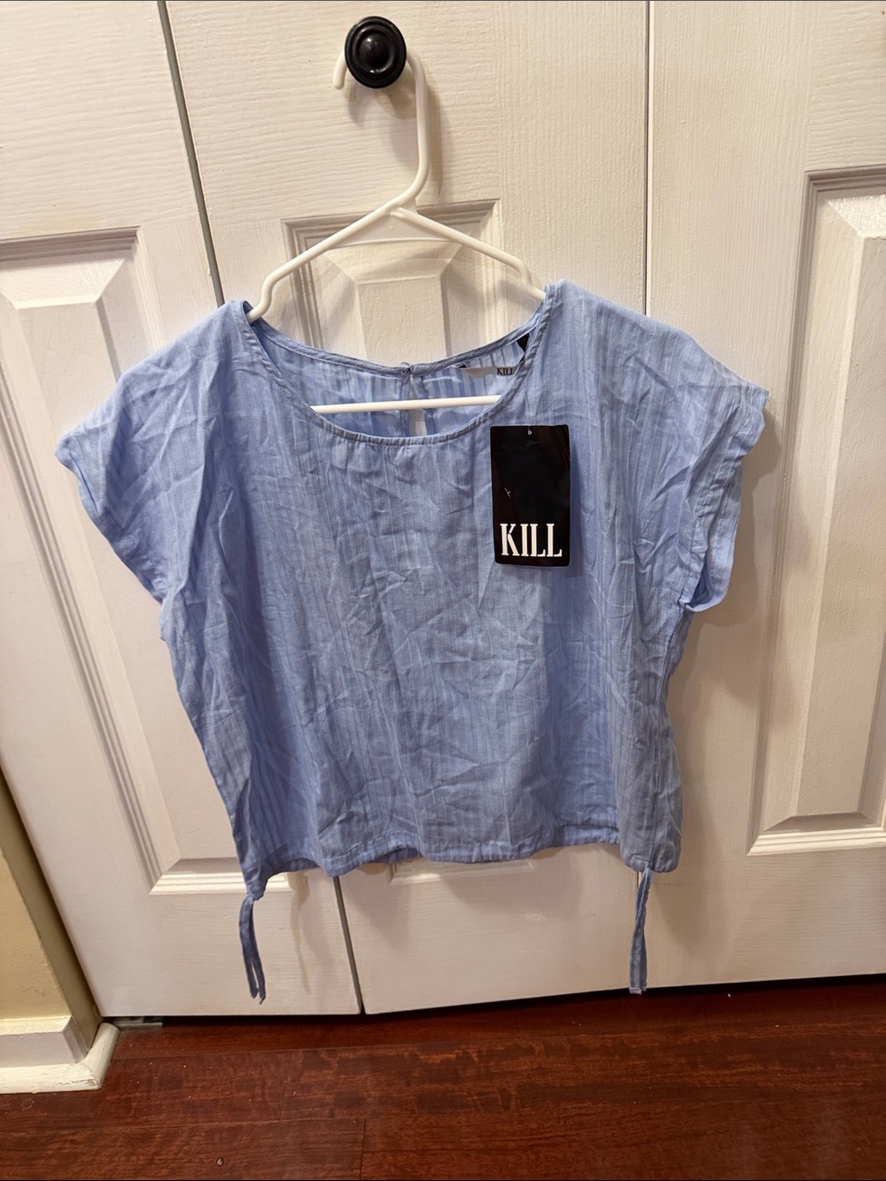 Light Blue Tie-Hem Crop Top - Casual Short Sleeve